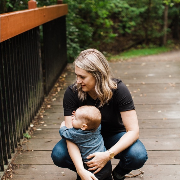 Meet your Posher, Holly - Picture 1 of 1